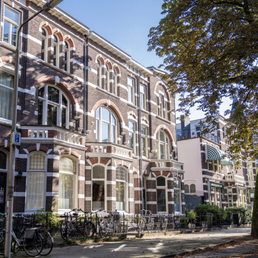 Foto van statige herenhuizen in Nijmegen Oost