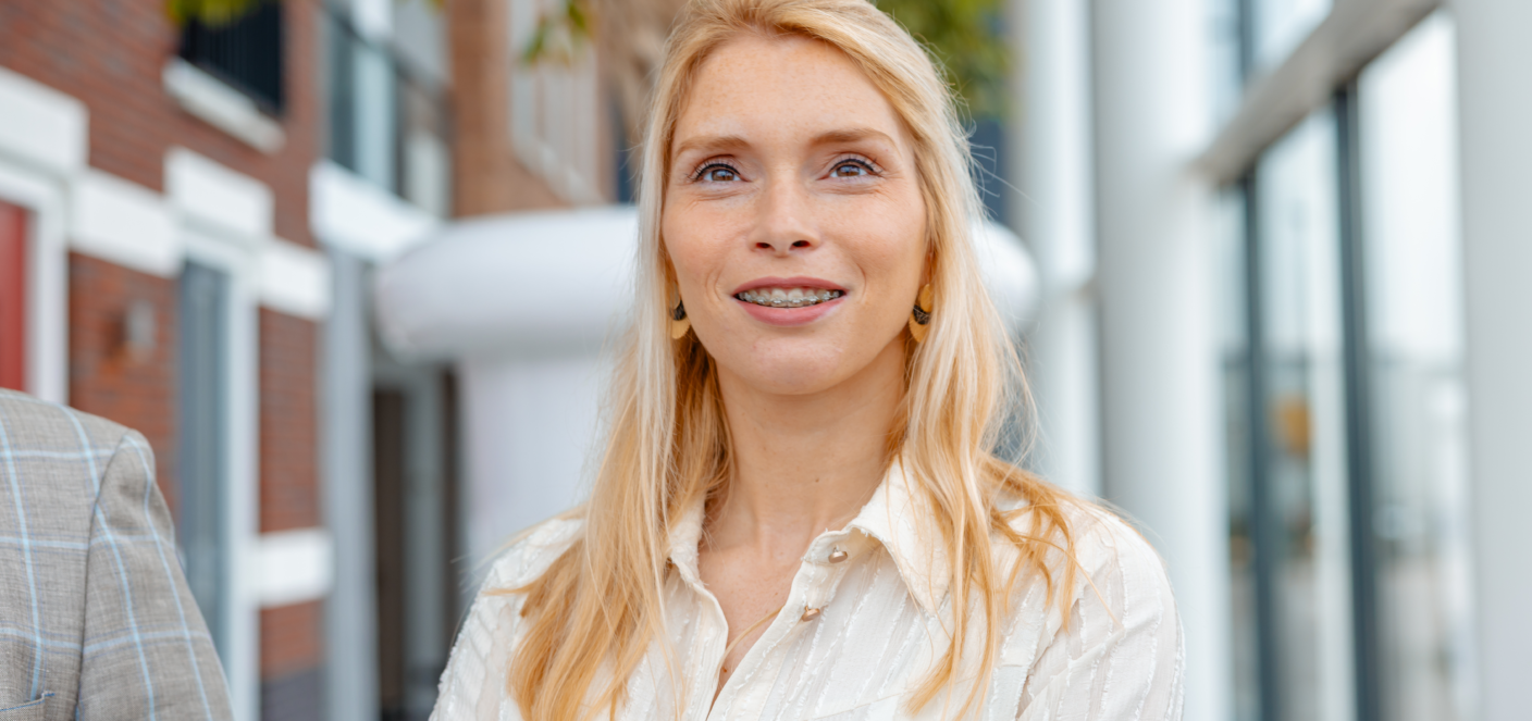foto van medewerkster van LIV Hypotheken & Verzekeringen