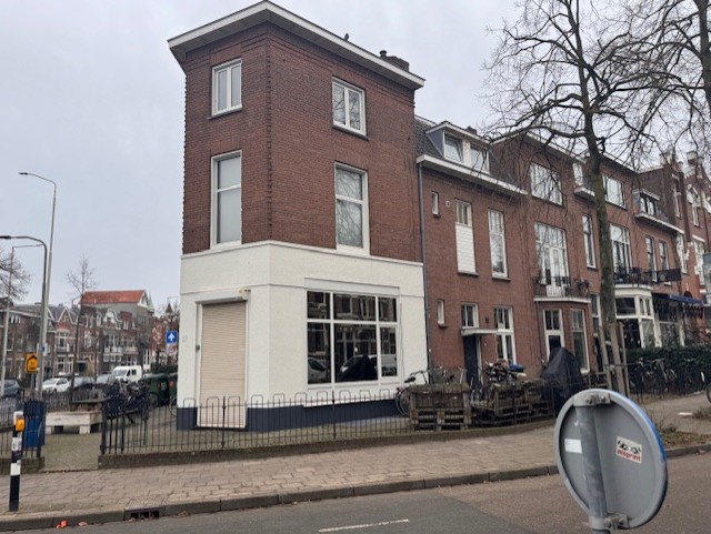 Burghardt van den Berghstraat 148, Graafseweg 73-75